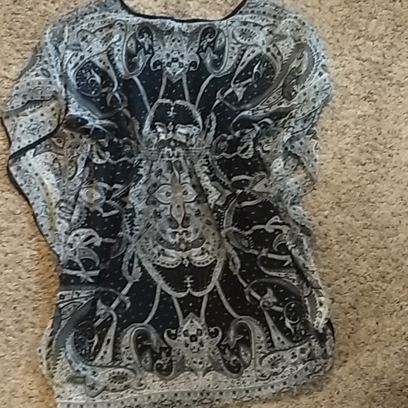 Dress - Picture 3 of 4